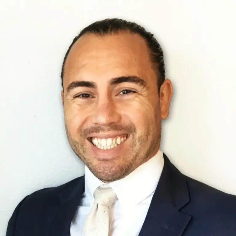 Orlando Barron Director of Business Development Advisor Outreach